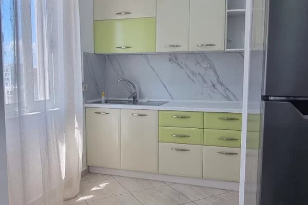 Shtepi me qera Apartament ne Tirane, 2+1, Mobilimi E mobiluar, Pagesa 60,000  Leke.