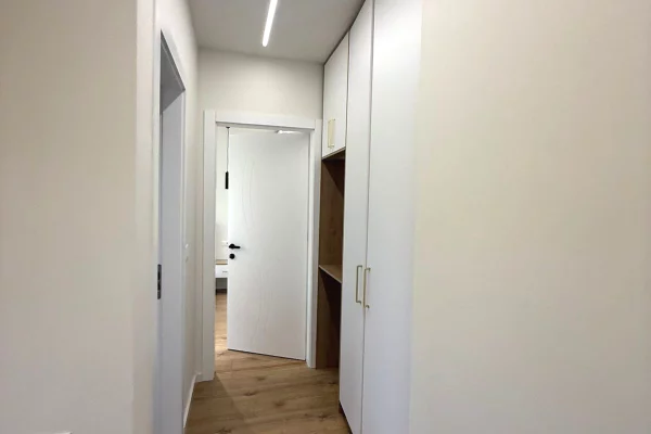 Shtepi me qera Apartament ne Tirane, 1+1, Mobilimi E mobiluar, Pagesa 350  Euro.