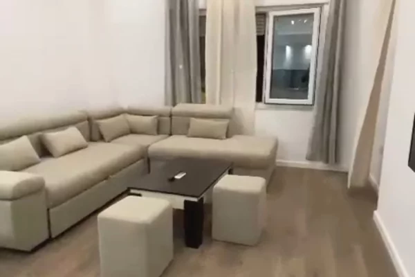 Shtepi ne shitje 1+1 ne Tirane - 160,000 Euro
