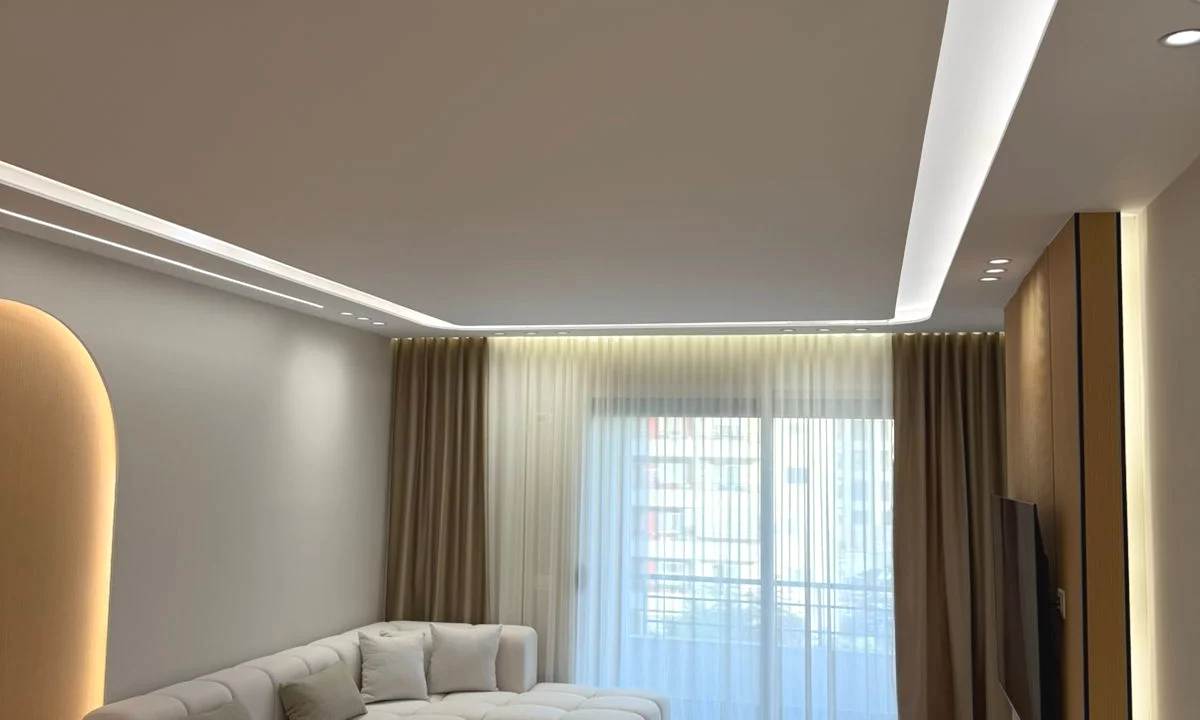 Shtepi ne shitje Apartament ne Tirane, 2+1, Mobilimi E mobiluar, Pagesa 16,500,000  Leke.