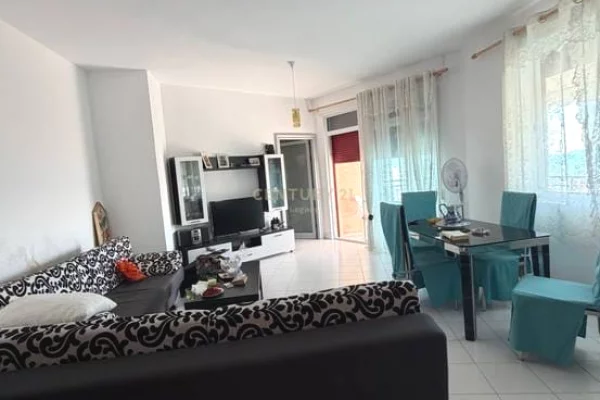 Casa in vendita 1+1 a Durazzo - 160,000 Euro