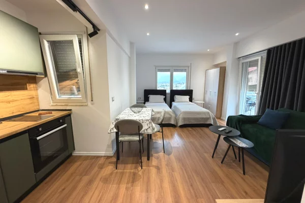 Shtepi me qera Garsoniere ne Tirane - 350 Euro