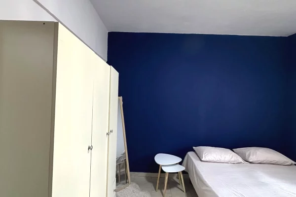 Shtepi me qera Apartament ne Tirane, 2+1, Mobilimi E mobiluar, Pagesa 52,000  Leke.