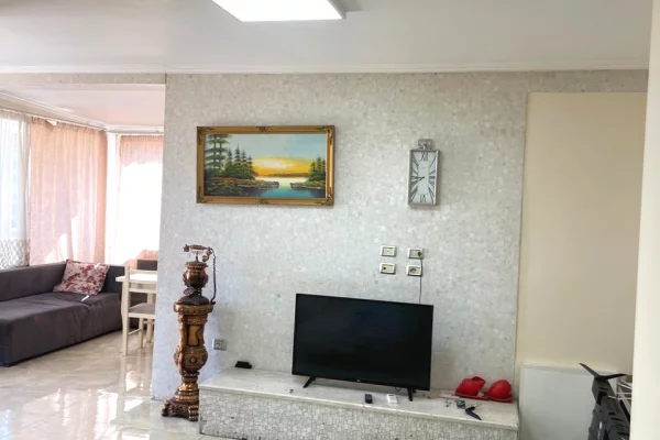 Shtepi me qera Apartament ne Tirane, 4+1, Mobilimi E mobiluar, Pagesa 1,000,000  Leke.