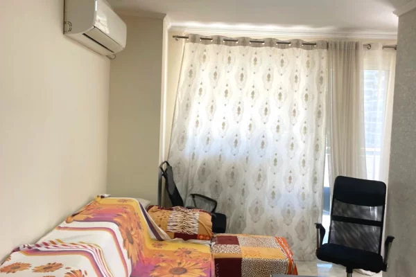 Shtepi me qera 4+1 ne Tirane - 1,000,000 Leke