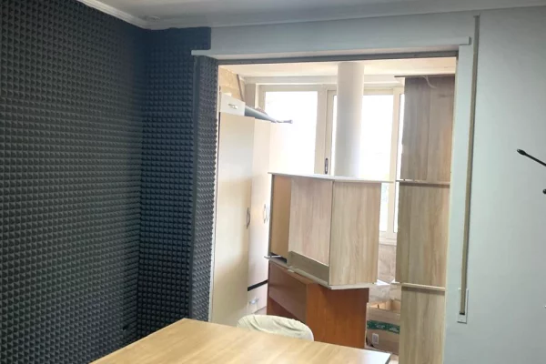 Shtepi me qera Apartament ne Tirane, 4+1, Mobilimi E mobiluar, Pagesa 1,000,000  Leke.