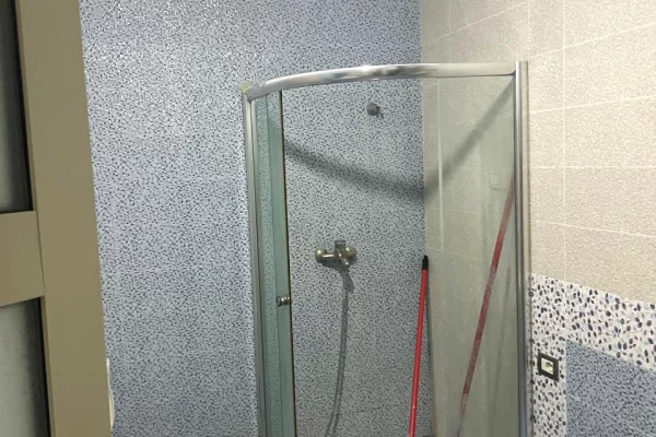Shtepi me qera Apartament ne Tirane, 4+1, Mobilimi E mobiluar, Pagesa 1,000,000  Leke.