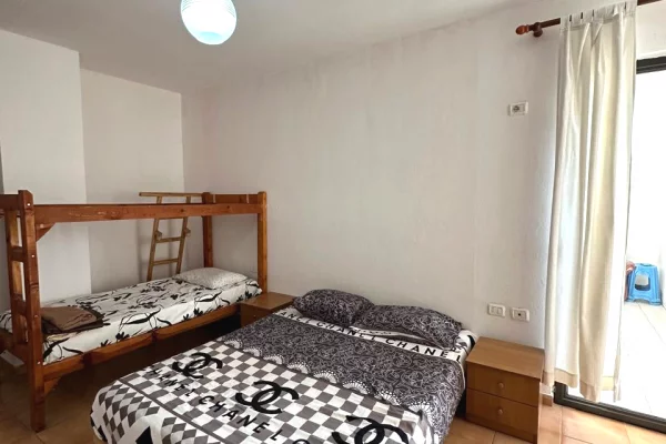 Shtepi me qera Apartament ne Tirane, 1+1, Mobilimi E mobiluar, Pagesa 30,000  Leke.
