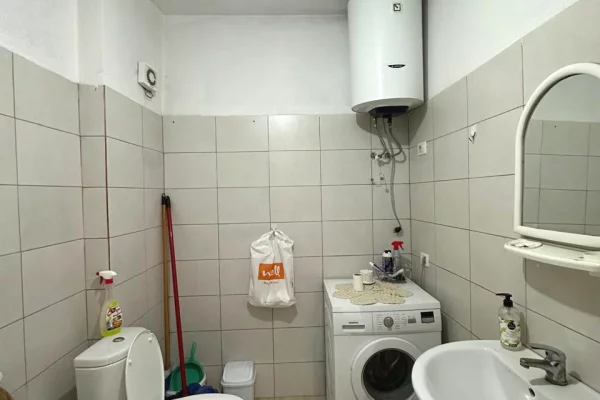 Shtepi me qera Apartament ne Tirane, 1+1, Mobilimi E mobiluar, Pagesa 30,000  Leke.