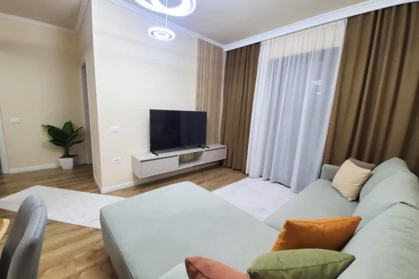 Shtepi me qera Apartament ne Tirane, 1+1, Mobilimi E mobiluar, Pagesa 1,000  Euro.