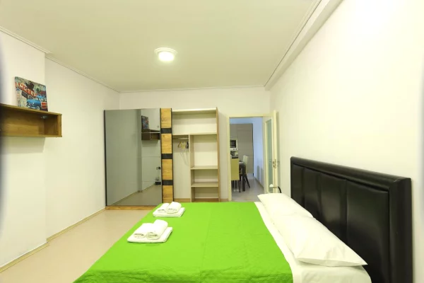 Shtepi ne shitje Apartament ne Tirane, 2+1, Mobilimi E mobiluar, Pagesa 200,000  Euro.