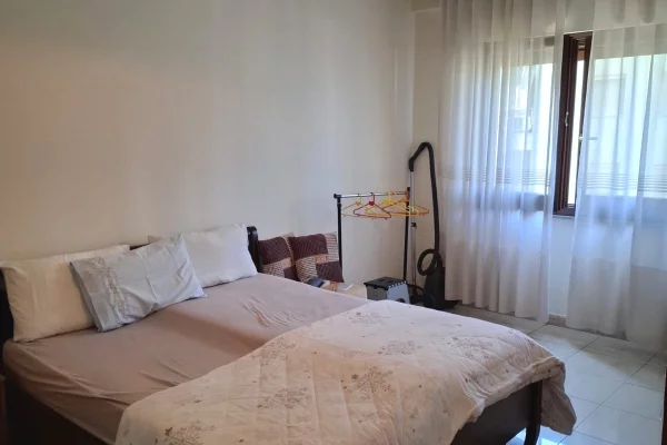 Shtepi me qera Apartament ne Tirane, 1+1, Mobilimi E mobiluar, Pagesa 55,000  Leke.