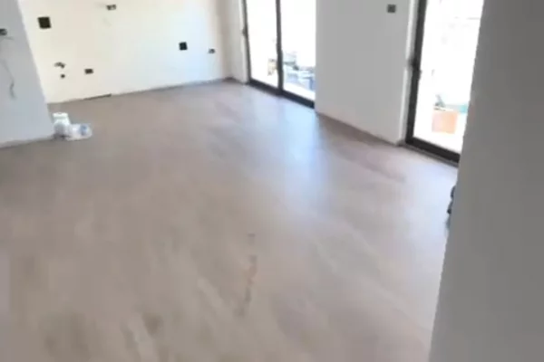 Shtepi ne shitje 1+1 ne Tirane - 16,500,000 Leke