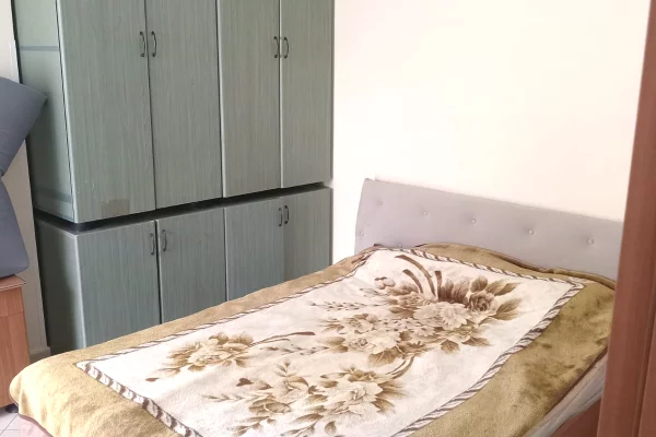 Shtepi me qera Apartament ne Tirane, 2+1, Mobilimi E mobiluar, Pagesa 40,000  Leke.