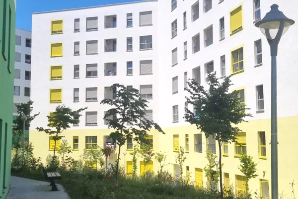 Shtepi me qera Apartament ne Tirane, 1+1, Mobilimi E mobiluar, Pagesa 35,000  Leke.