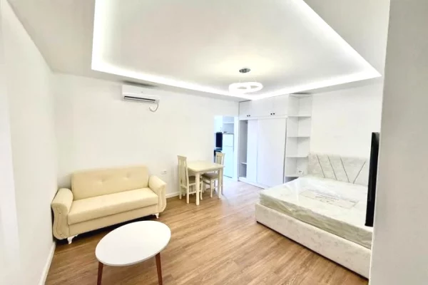 Shtepi ne shitje Garsoniere ne Tirane - 83,000,000 Leke