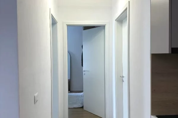 Shtepi me qera Apartament ne Tirane, 2+1, Mobilimi E mobiluar, Pagesa 60,000  Leke.
