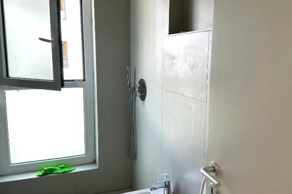 Shtepi me qera Apartament ne Tirane, 2+1, Mobilimi E mobiluar, Pagesa 60,000  Leke.