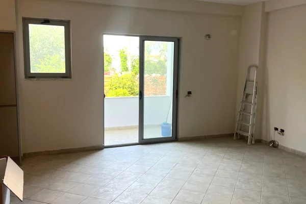 Shtepi ne shitje 2+1 ne Tirane - 12,000,000 Leke