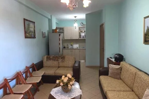 Shtepi ne shitje 1+1 ne Tirane - 125,000 Euro