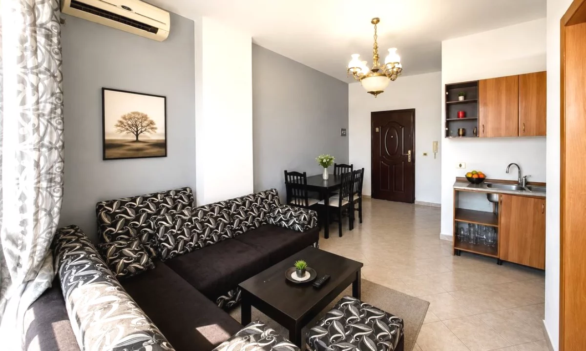 Shtepi ne shitje Apartament ne Tirane, 1+1, Mobilimi E mobiluar, Pagesa 88,000,000  Leke.