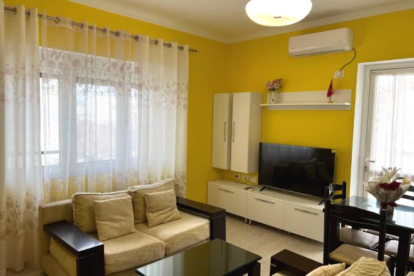 Shtepi me qera Apartament ne Tirane, 2+1, Mobilimi E mobiluar, Pagesa 60,000  Leke.