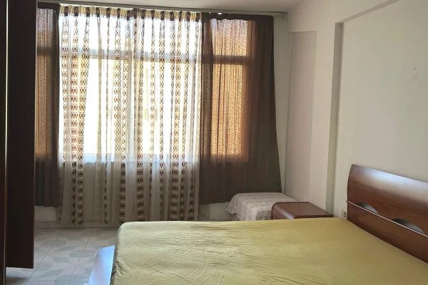 Shtepi me qera Apartament ne Tirane, 2+1, Mobilimi E mobiluar, Pagesa 60,000  Leke.