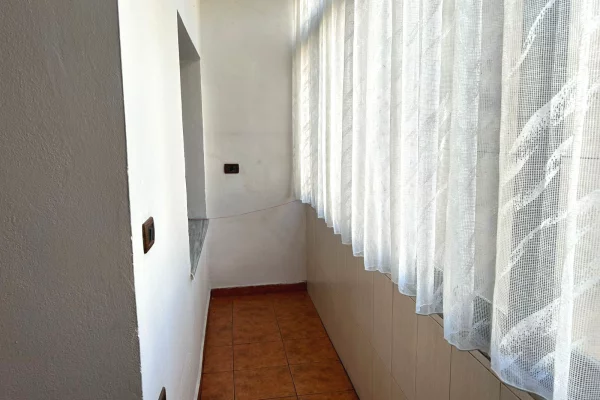Shtepi me qera Apartament ne Tirane, 2+1, Mobilimi E mobiluar, Pagesa 60,000  Leke.