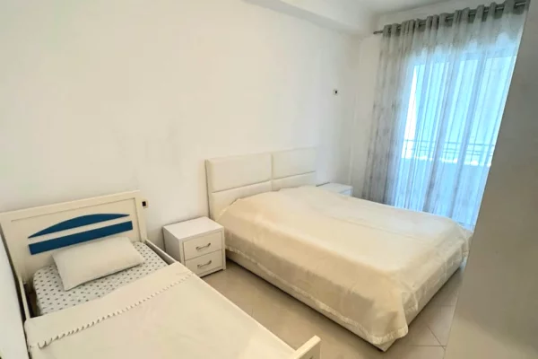 Shtepi me qera Apartament ne Tirane, 1+1, Mobilimi E mobiluar, Pagesa 45,000  Leke.