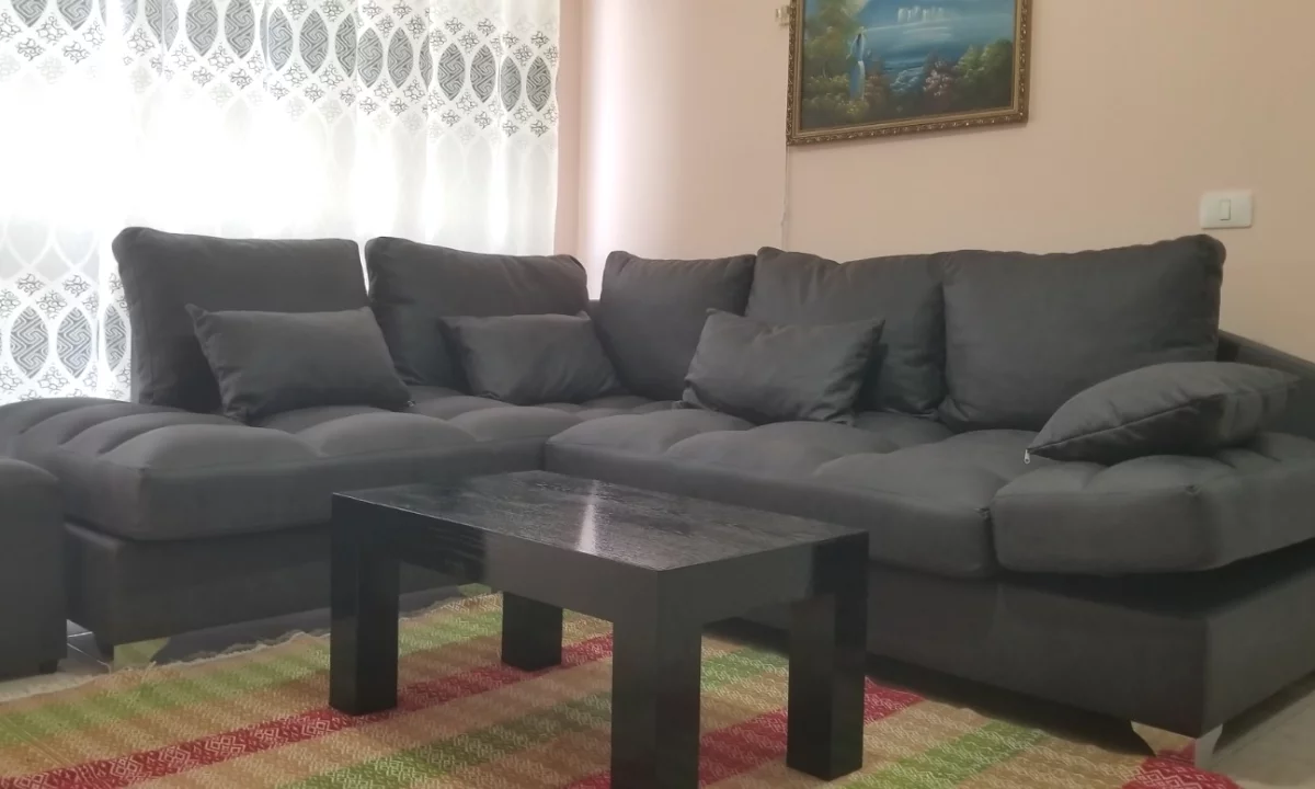 Shtepi me qera Apartament ne Tirane, 1+1, Mobilimi E mobiluar, Pagesa 45,000  Leke.