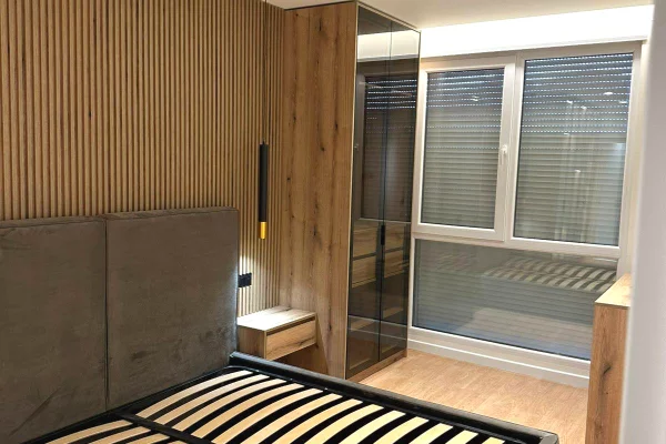 Shtepi ne shitje Apartament ne Tirane, 2+1, Mobilimi E mobiluar, Pagesa 245,000  Euro.