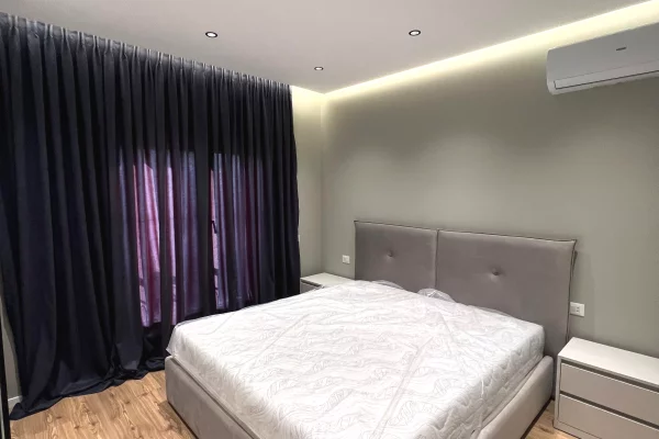 Shtepi me qera Apartament ne Tirane, 1+1, Mobilimi E mobiluar, Pagesa 90,000  Leke.