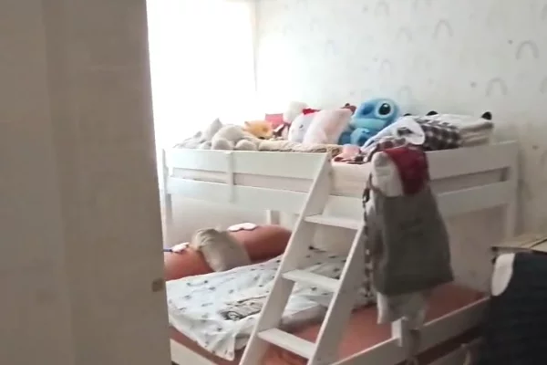 Shtepi ne shitje Apartament ne Tirane, 2+1, Mobilimi E mobiluar, Pagesa 225,000  Euro.