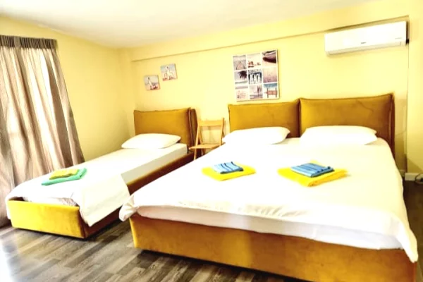 Shtepi ne shitje Apartament ne Durres, 2+1, Mobilimi E mobiluar, Pagesa 10,000,000  Leke.