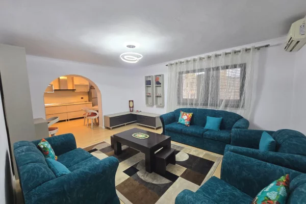 Shtepi ne shitje 2+1 ne Tirane - 185,000 Euro
