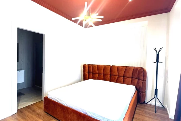 Shtepi me qera Apartament ne Tirane, 2+1, Mobilimi E mobiluar, Pagesa 1,100  Euro.