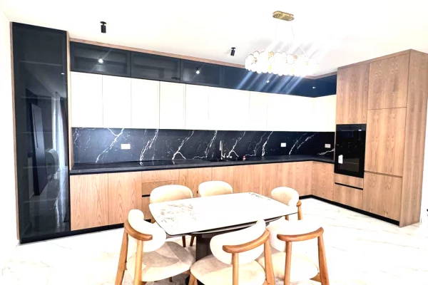 Shtepi me qera Apartament ne Tirane, 2+1, Mobilimi E mobiluar, Pagesa 1,100  Euro.
