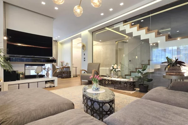Shtepi ne shitje 5+1 ne Tirane - 900,000 Euro