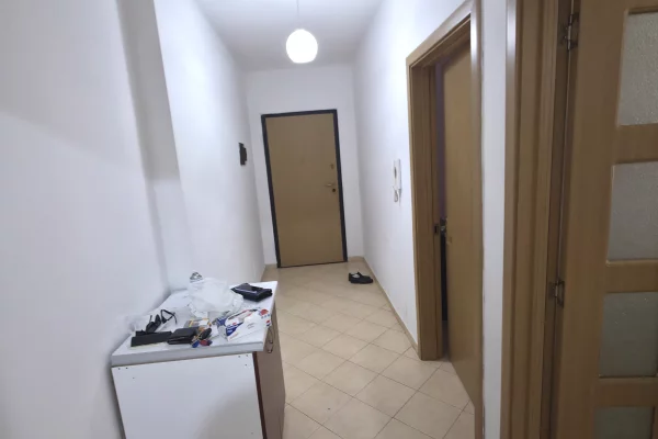 Shtepi me qera Apartament ne Tirane, 1+1, Mobilimi E mobiluar, Pagesa 42,000  Leke.