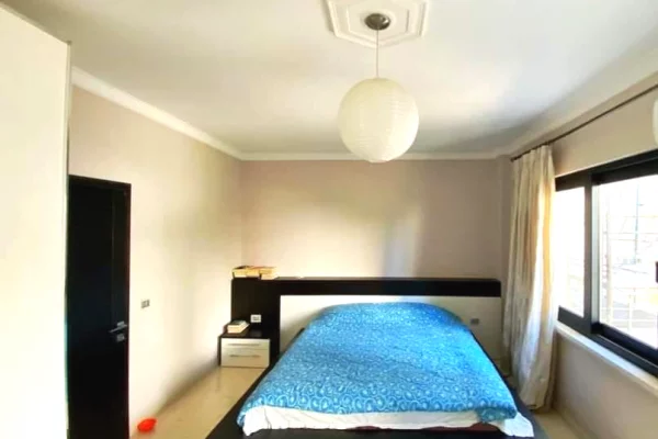 Shtepi ne shitje Apartament ne Tirane, 1+1, Mobilimi E mobiluar, Pagesa 210,000  Euro.