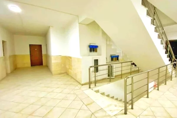 Shtepi ne shitje Apartament ne Tirane, 1+1, Mobilimi E mobiluar, Pagesa 210,000  Euro.
