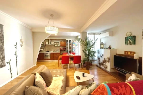 Apartment for sale in Tirana 2+1, Furnished