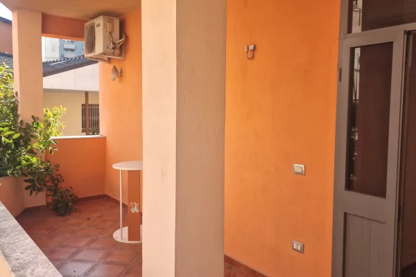 Shtepi me qera Shtepi Private ne Tirane, 3+1, Mobilimi E mobiluar, Pagesa 120,000  Leke.