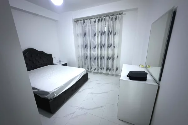 Shtepi me qera Apartament ne Tirane, 1+1, Mobilimi E mobiluar, Pagesa 500  Euro.