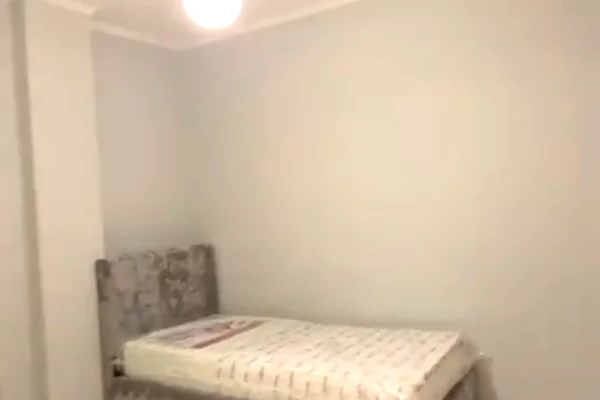 Shtepi me qera Apartament ne Tirane, 2+1, Mobilimi E mobiluar, Pagesa 45,000  Leke.