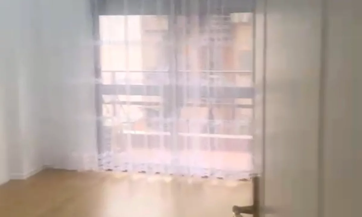 Shtepi ne shitje Apartament ne Tirane, 2+1, Mobilimi Bosh, pa mobiluar, Pagesa 13,000,000  Leke.
