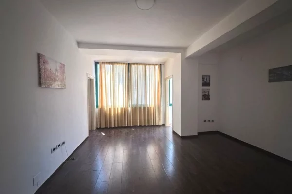 Apartment for sale in Tirana 1+1, Furnished