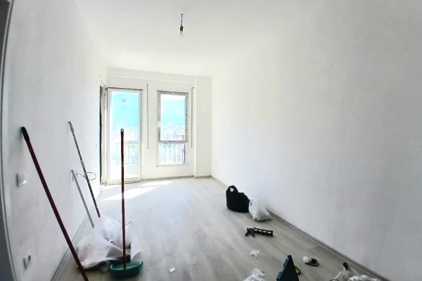 Shtepi me qera Apartament ne Tirane, 1+1, Mobilimi Pjeserisht e mobiluar, Pagesa 40,000  Leke.