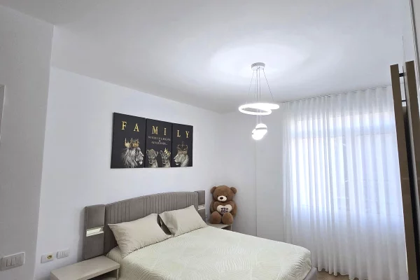 Shtepi me qera Apartament ne Tirane, 1+1, Mobilimi E mobiluar, Pagesa 45,000  Leke.