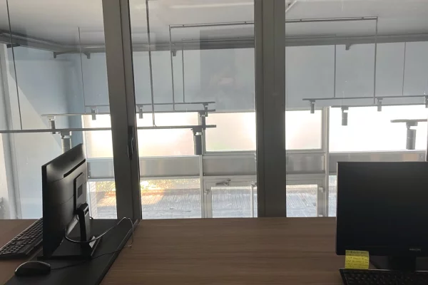 Jepet lokal me qera te Reuga e Kavajes prane Genius Lab te Delijorgjit